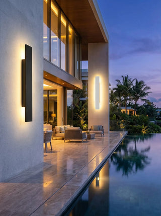 Outdoor Wall Light | Modern Up Down Design