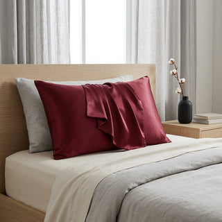 Pure Silk Pillowcase With Temperature Regulating Design And Hidden Zipper | Riley