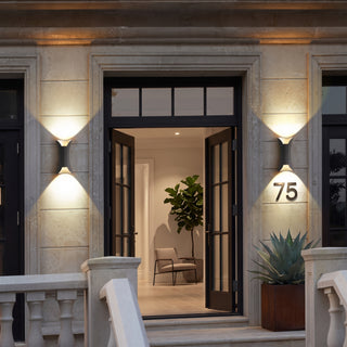 Sleek Curved Outdoor Wall Lamp | Halo