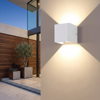Modern Waterproof Outdoor Wall Light | EverGlow