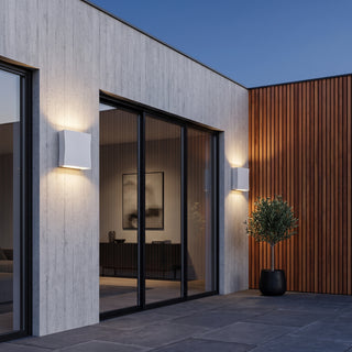 Modern Waterproof Outdoor Wall Light | EverGlow