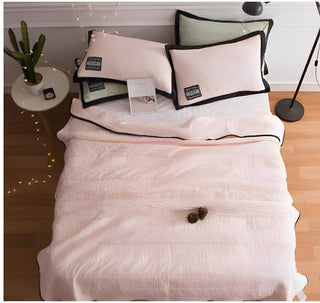Cooling Summer Blanket with Breathable Moisture-Wicking Fabric | Coolvera