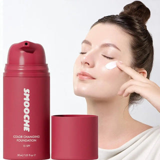 Shade Adapting Foundation with Lightweight Coverage for Imperfections and Fine Lines | Holman