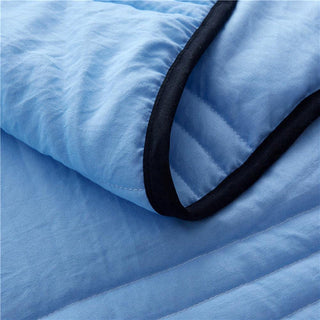 Cooling Summer Blanket with Breathable Moisture-Wicking Fabric | Coolvera
