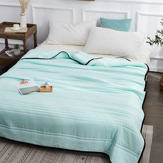 Cooling Summer Blanket with Breathable Moisture-Wicking Fabric | Coolvera