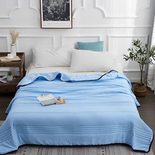 Cooling Summer Blanket with Breathable Moisture-Wicking Fabric | Coolvera